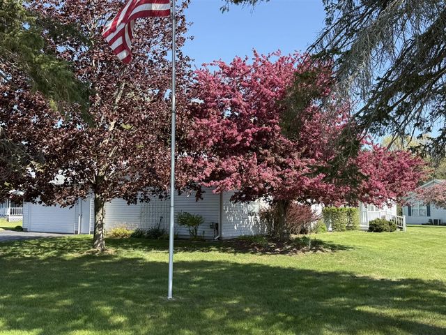 10215 E Royal, Stanwood, MI 49346
