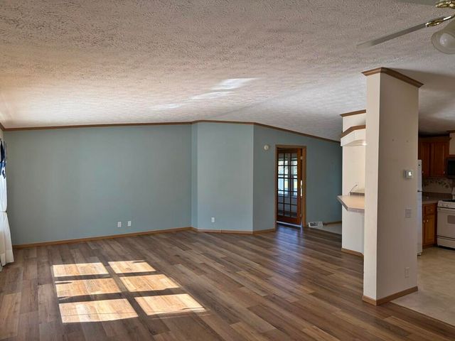 10215 E Royal, Stanwood, MI 49346