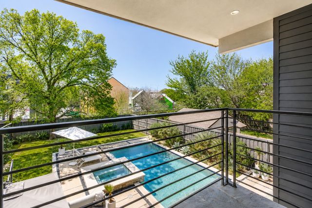 2215 Madera Street, Dallas, TX 75206
