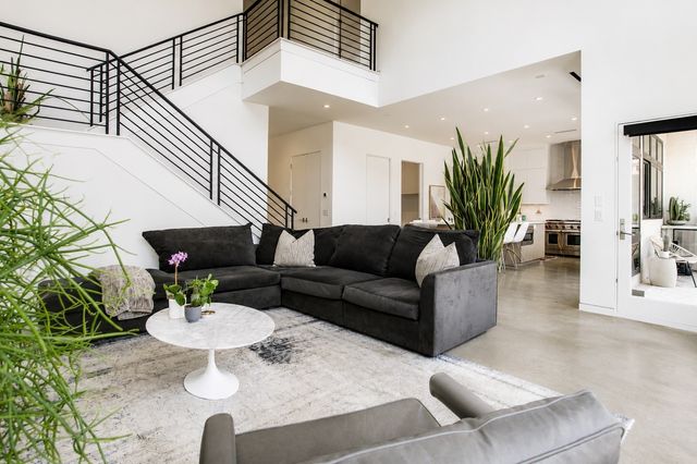 2215 Madera Street, Dallas, TX 75206