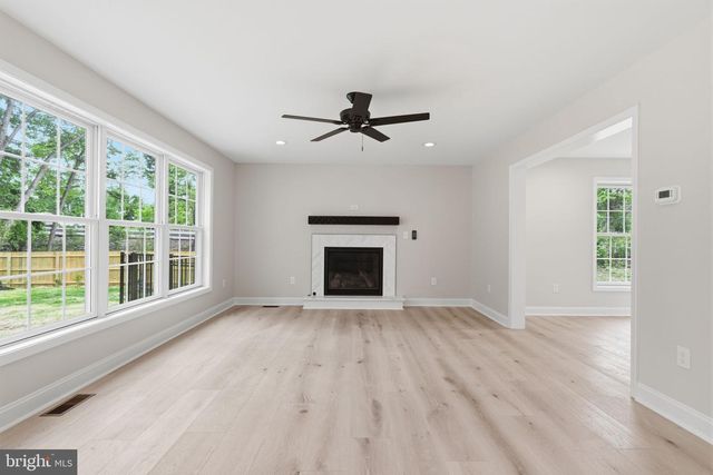 151 E HIGHLAND AVE, Langhorne, PA 19047