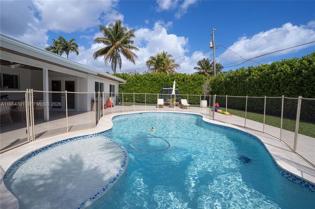 7901 SW 97th Pl, Miami, FL 33173