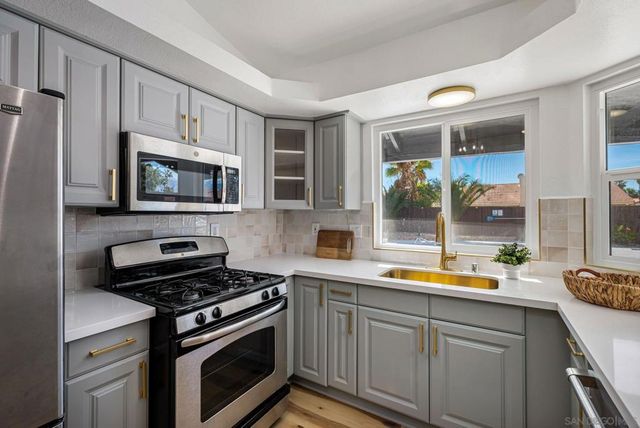 68785 Jarana Rd, Cathedral City, CA 92234