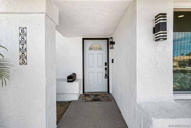 68785 Jarana Rd, Cathedral City, CA 92234