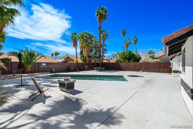 68785 Jarana Rd, Cathedral City, CA 92234