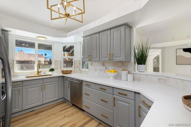 68785 Jarana Rd, Cathedral City, CA 92234