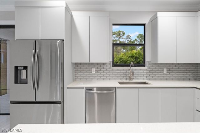 2997 28th AVE SE, Naples, FL 34117