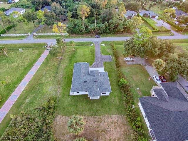 2997 28th AVE SE, Naples, FL 34117