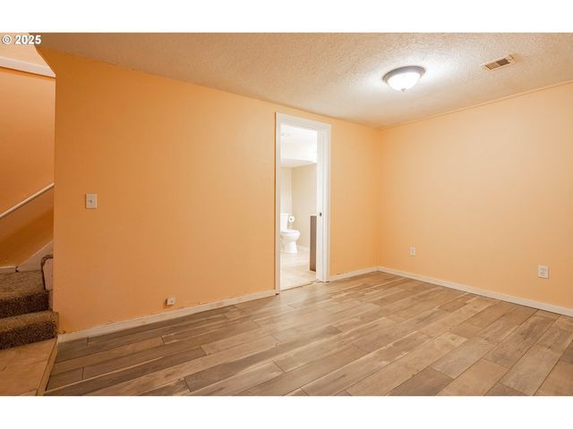 3915 I St, Vancouver, WA 98663