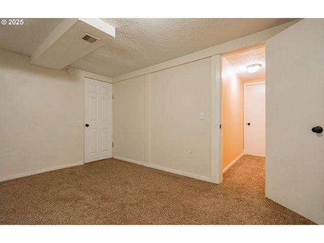 3915 I St, Vancouver, WA 98663