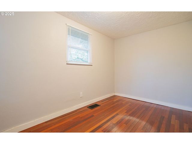 3915 I St, Vancouver, WA 98663