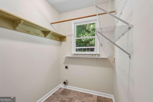 89 Creekside Drive, Dallas, GA 30157