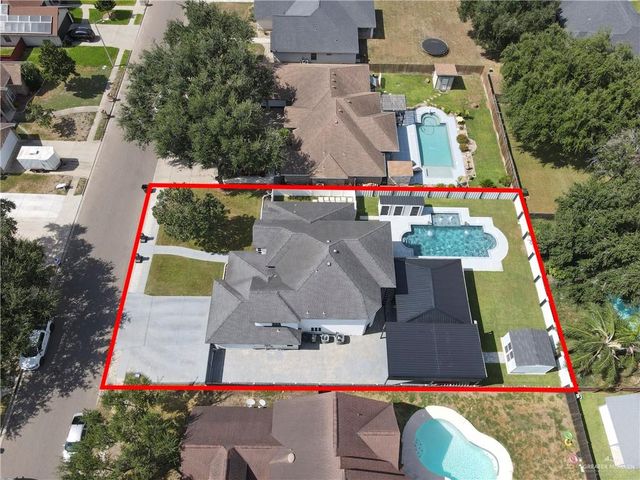 2210 Highland Drive, Weslaco, TX 78599