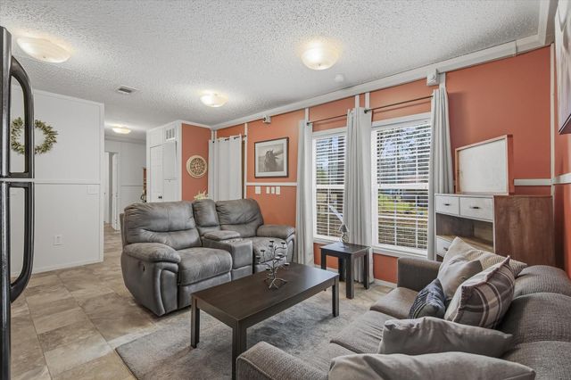 180 Elm Trail, Trinity, TX 75862