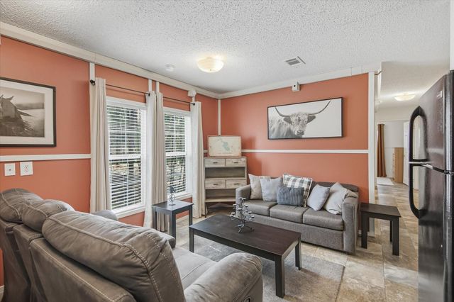 180 Elm Trail, Trinity, TX 75862