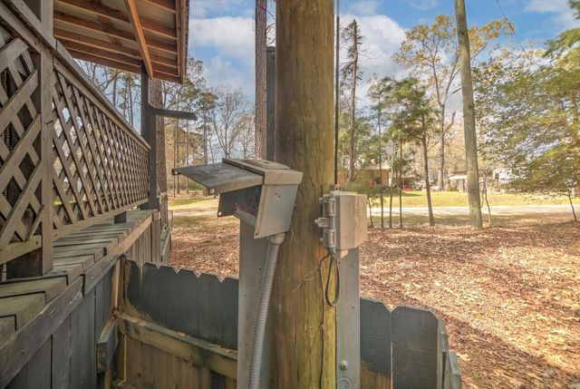 180 Elm Trail, Trinity, TX 75862