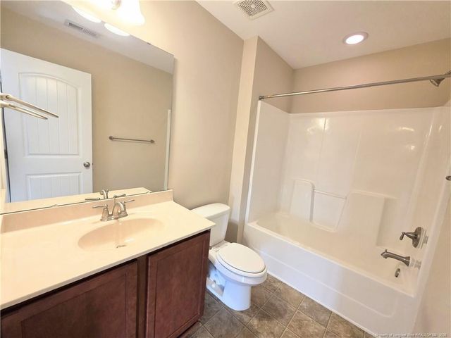 389 Roanoke Drive, Raeford, NC 28376