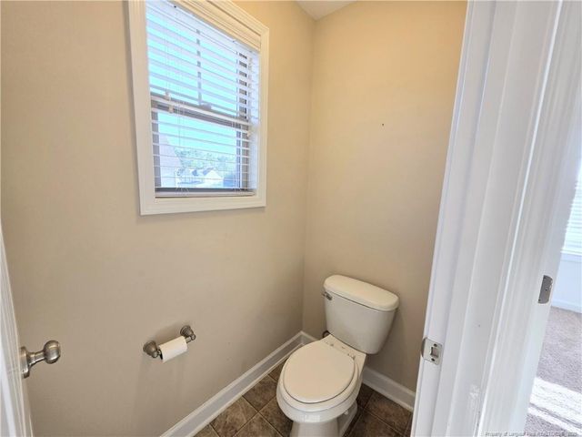 389 Roanoke Drive, Raeford, NC 28376