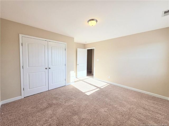 389 Roanoke Drive, Raeford, NC 28376