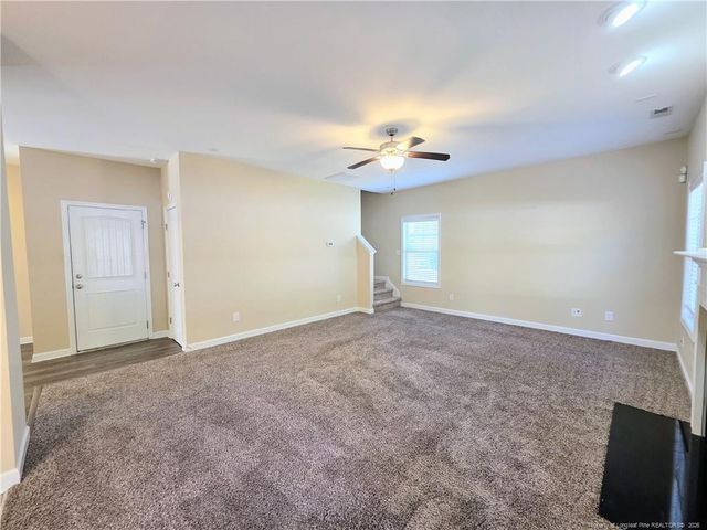 389 Roanoke Drive, Raeford, NC 28376