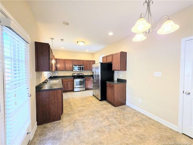 389 Roanoke Drive, Raeford, NC 28376