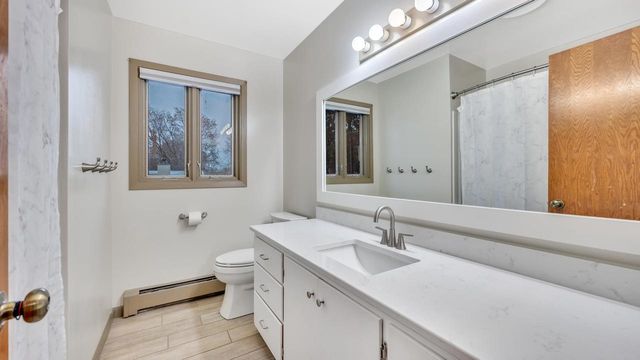 851 Linden STREET, Cleveland, WI 53015