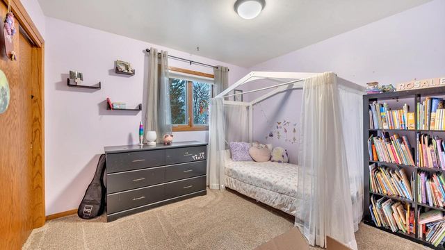 851 Linden STREET, Cleveland, WI 53015