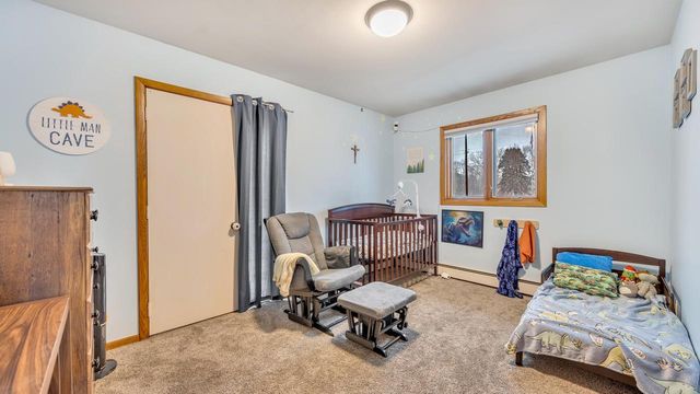 851 Linden STREET, Cleveland, WI 53015