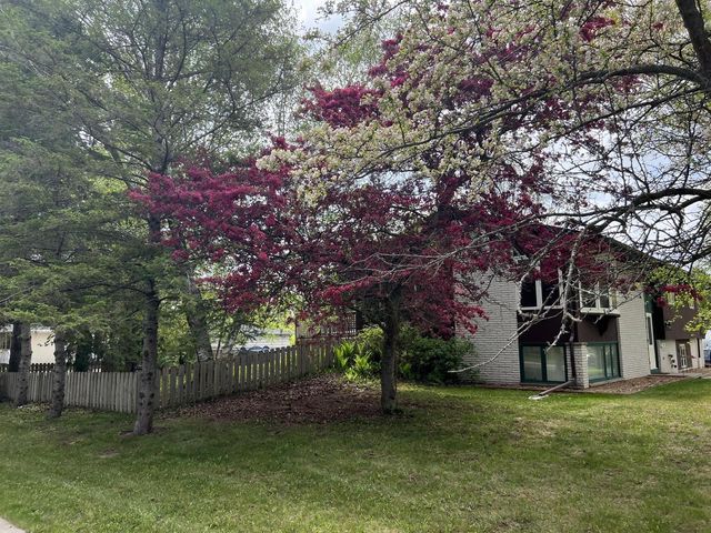 851 Linden STREET, Cleveland, WI 53015