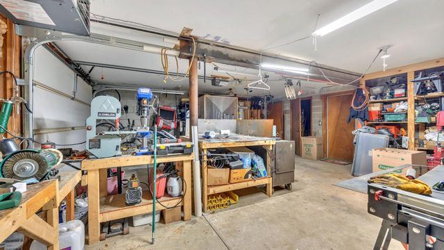 851 Linden STREET, Cleveland, WI 53015