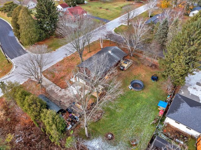 851 Linden STREET, Cleveland, WI 53015