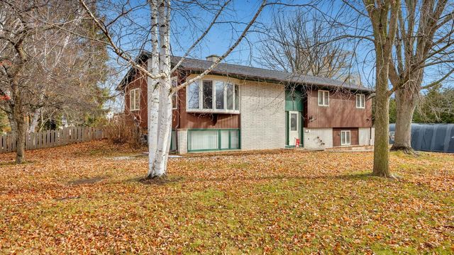 851 Linden STREET, Cleveland, WI 53015
