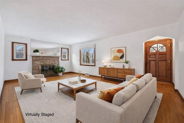 113 Oak Manor Drive, Harrison Twp, PA 15065