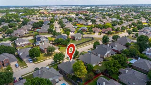 510 Dover Park Trail, Mansfield, TX 76063