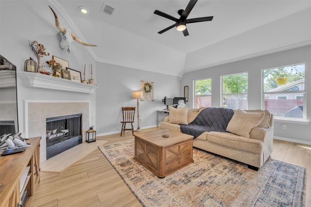 510 Dover Park Trail, Mansfield, TX 76063