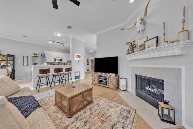 510 Dover Park Trail, Mansfield, TX 76063