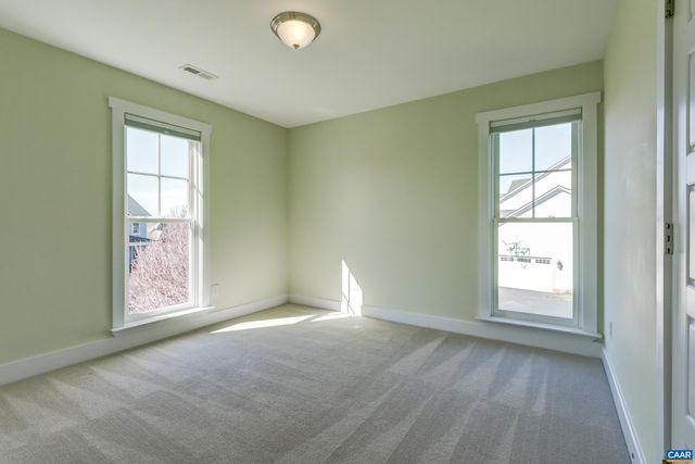 7659 BIRCHWOOD HILL RD, Crozet, VA 22932