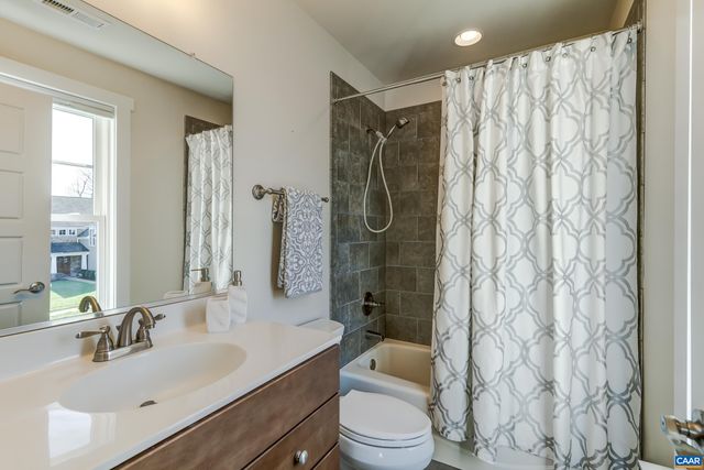 7659 BIRCHWOOD HILL RD, Crozet, VA 22932