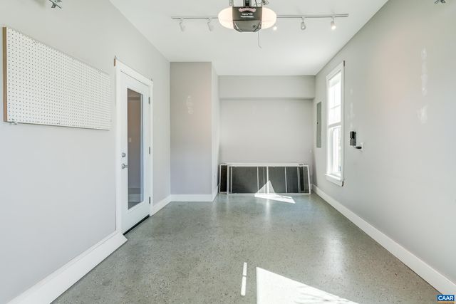 7659 BIRCHWOOD HILL RD, Crozet, VA 22932