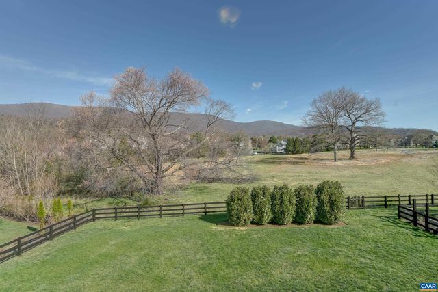 7659 BIRCHWOOD HILL RD, Crozet, VA 22932