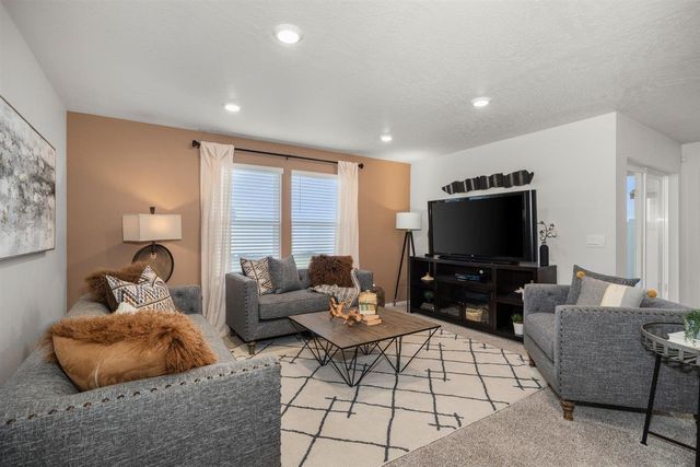 1519 E A St, Deer Park, WA 99006