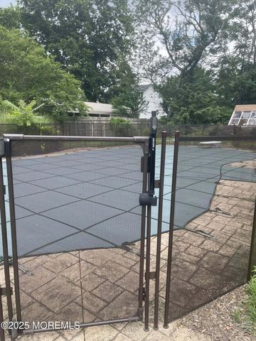 670 E Bay Avenue, Barnegat, NJ 08005