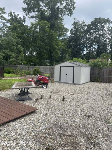 670 E Bay Avenue, Barnegat, NJ 08005