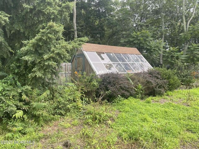 670 E Bay Avenue, Barnegat, NJ 08005