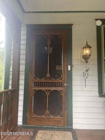 670 E Bay Avenue, Barnegat, NJ 08005