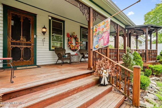 670 E Bay Avenue, Barnegat, NJ 08005