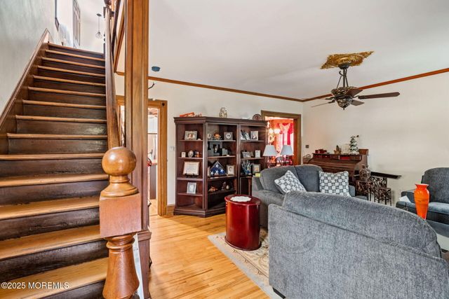 670 E Bay Avenue, Barnegat, NJ 08005