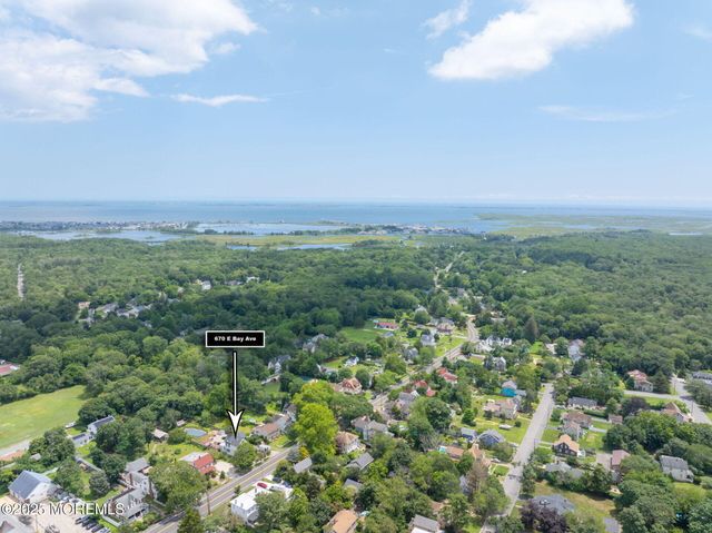 670 E Bay Avenue, Barnegat, NJ 08005