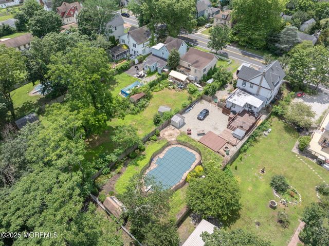 670 E Bay Avenue, Barnegat, NJ 08005
