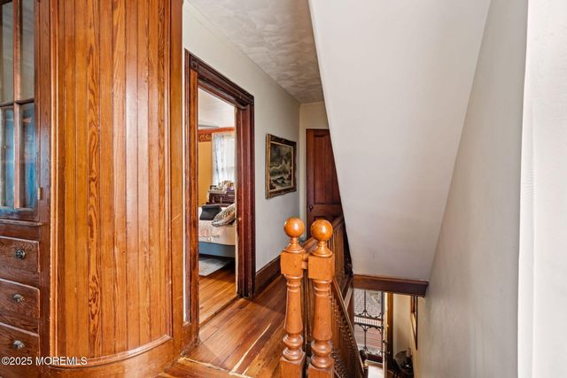 670 E Bay Avenue, Barnegat, NJ 08005